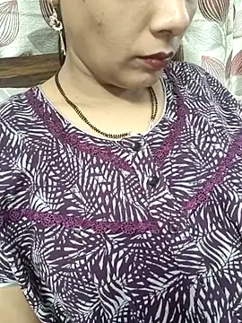 Snapshot of samitasharma chatting on 02.24.25 samitasharma online show from 02.24.25