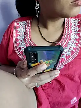 Snapshot of samitasharma chatting on 03.02.25 samitasharma online show from 03.02.25