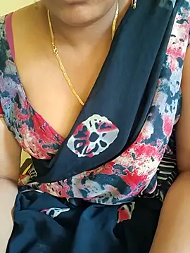 Snapshot of samitasharma chatting on 06.09.26 samitasharma online show from 06.09.26