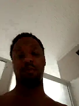 Snapshot of NBABBC345 chatting on 10.24.25 NBABBC345 online show from 10.24.25