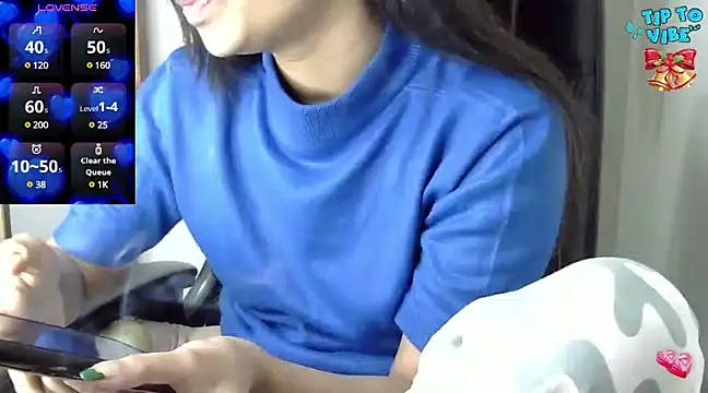 Barbie-Queen2 online show from 01.26.25