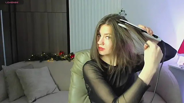 Selena grey  online show from 12.15.24