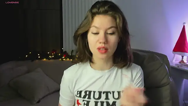 Selena grey  online show from 12.22.24
