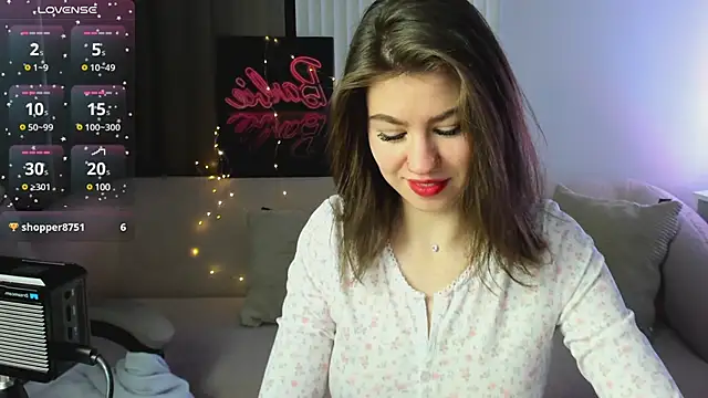 Selena grey  online show from 02.09.25