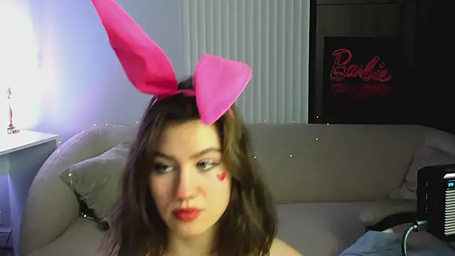 Selena grey  online show from 02.13.25