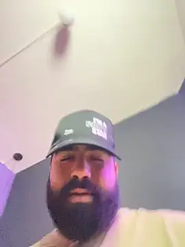 Lyon vach online show from 10.21.25