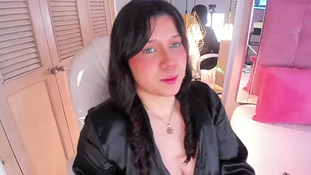 ArticaBelle online show from 01.18.25