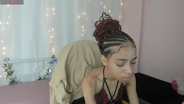 Abigail Wilson  online show from 01.04.25