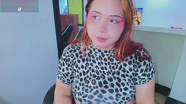 Snapshot of sweet_Melody_xx chatting on 10.04.25 sweet Melody xx online show from 10.04.25