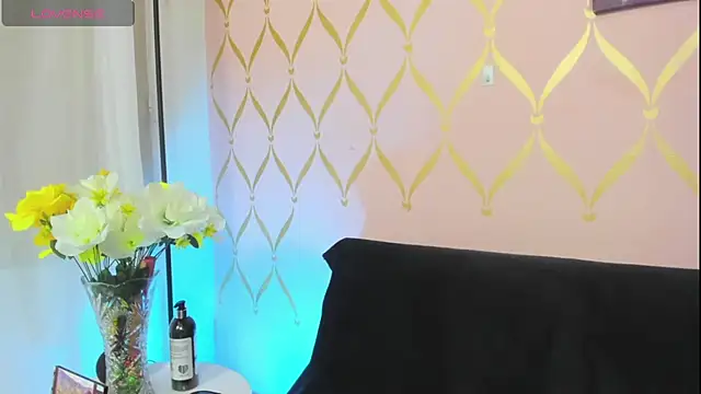 ladylians online show from 01.21.25