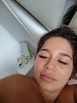 LaurenWelly  online show from 02.15.26