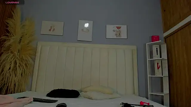 Paula-Brown1 online show from 10.17.25