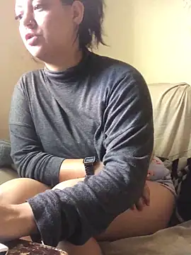 CORALINE GREYM online show from 11.07.25