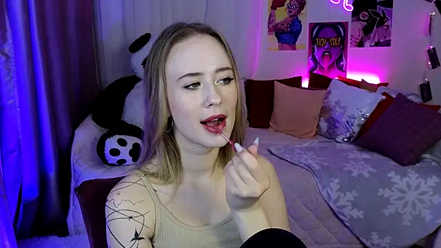 SashaBrooks online show from 09.22.25