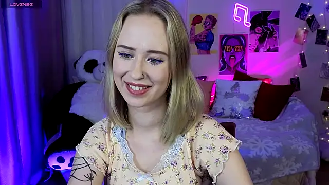 SashaBrooks online show from 10.24.25