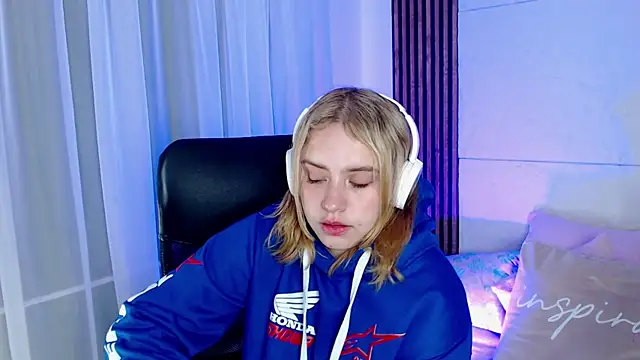 Paris bby online show from 01.22.25