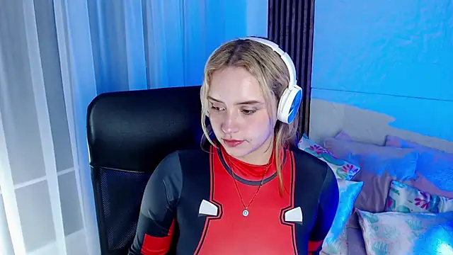 Paris bby online show from 02.05.25