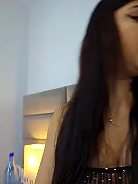 ZendayaClark online show from 03.14.25