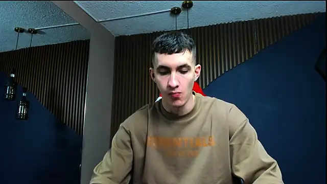 JacksonOlsenn online show from 01.12.25