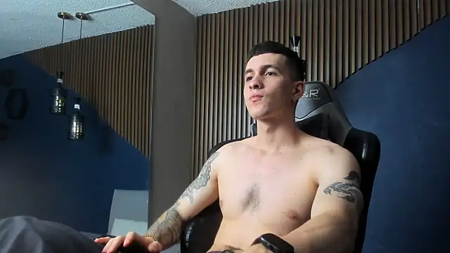 JacksonOlsenn online show from 01.15.25