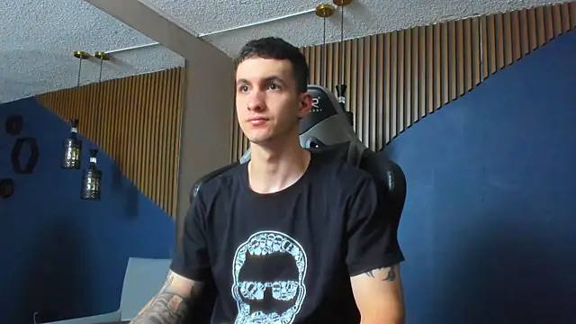 JacksonOlsenn online show from 01.20.25