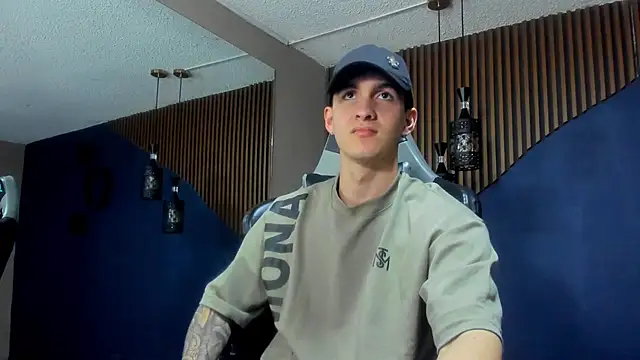 JacksonOlsenn online show from 01.24.25