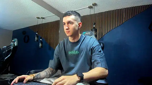 JacksonOlsenn online show from 01.28.25