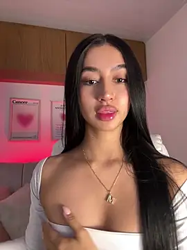 maddy bronw  online show from 09.18.25