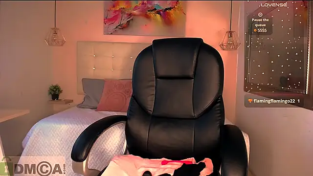 Cristal  adams online show from 01.05.25