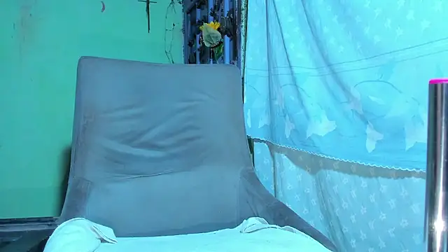 evelyn wine online show from 02.19.26