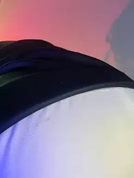 NINA 18 YEARS online show from 01.10.25