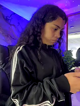 NINA 18 YEARS online show from 11.26.25