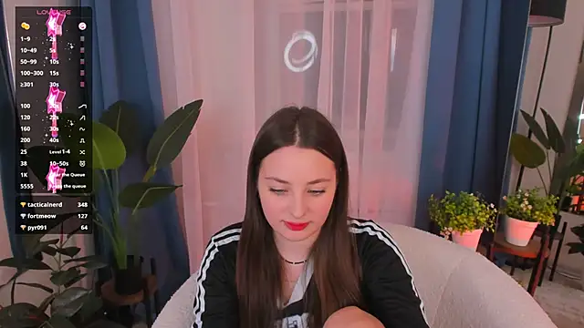 MoonLissa online show from 12.07.24