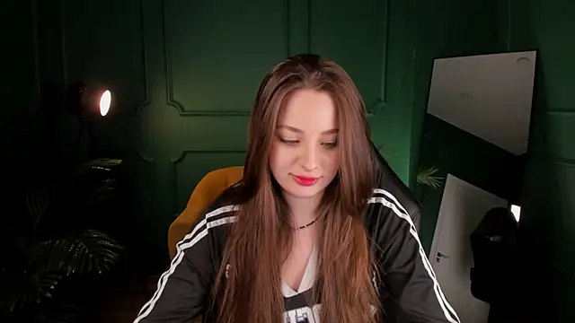 MoonLissa online show from 01.17.25