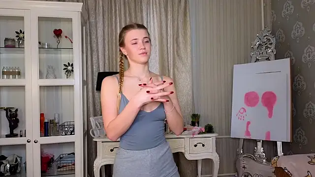 AnneFoxy online show from 02.07.26