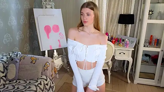 AnneFoxy online show from 05.15.26
