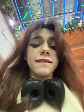 Lily  Belle online show from 12.13.24