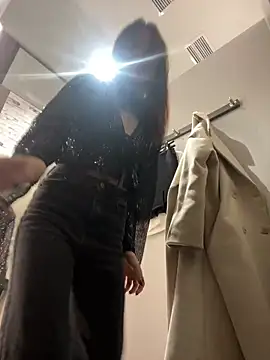 Lily  Belle online show from 12.31.24