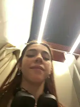Lily  Belle online show from 01.04.25