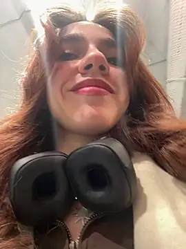 Lily  Belle online show from 01.26.25