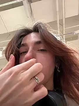 Lily  Belle online show from 02.08.25