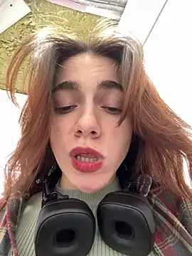 Lily  Belle online show from 03.03.25