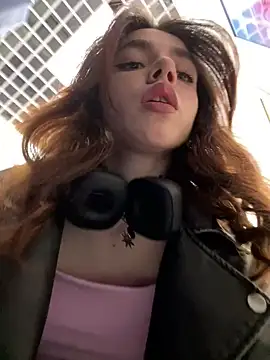 Lily  Belle online show from 03.10.25