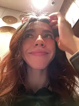 Lily  Belle online show from 03.10.25