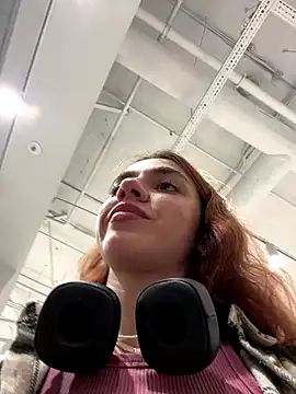 Lily  Belle online show from 09.10.25