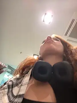Lily  Belle online show from 09.11.25