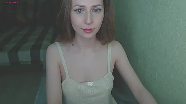 OaklynDobson online show from 02.18.25