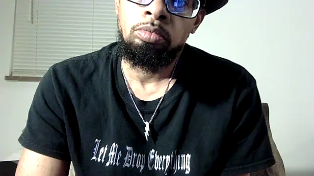 WhiskeyWood DuhGOD online show from 10.13.25