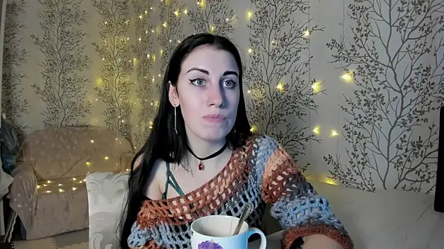 Snapshot of Mary0Lou chatting on 02.16.25 Mary0Lou online show from 02.16.25