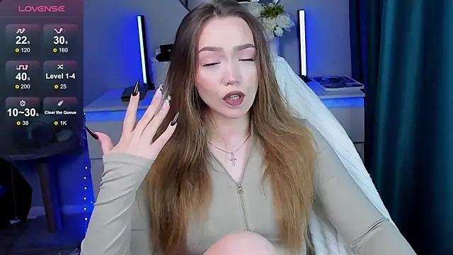 Evia r0se online show from 10.24.25